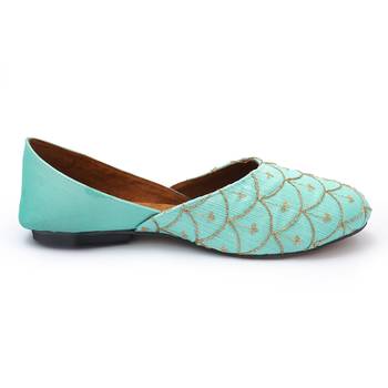 Purely Lush Hand Crafted Punjabi Jutti for Women Mojari Khussa Ladies Footwear 2