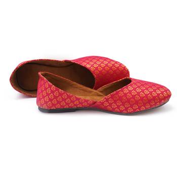Purely Lush Ethnic Red Jaipuri Jutti for women Mojari Khussa Bellies 3