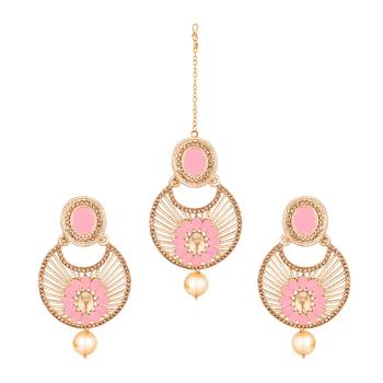 Pink maang-tikka 1