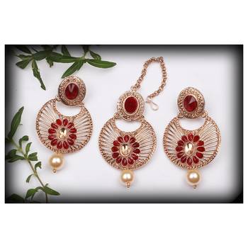 Maroon maang-tikka 2