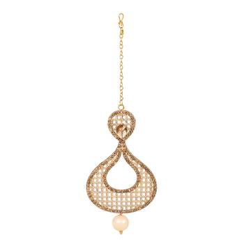 Gold maang-tikka 3