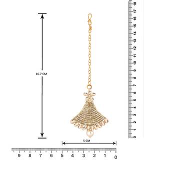Gold maang-tikka 4