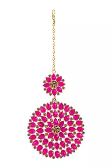 Pink maang-tikka