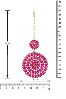 Pink maang-tikka
