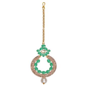Green maang-tikka 3
