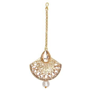 Gold maang-tikka 2