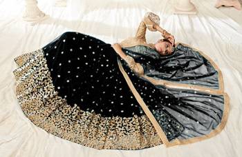 Black embroidered net semi stitched lehenga 2