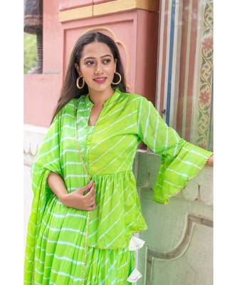 green pure hand tie and die lehenga with bijiya and white tassels 3