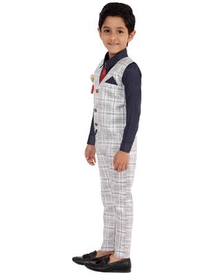 DKGF Boys 3-Piece Suit 3