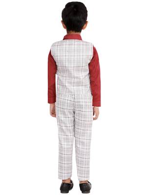 DKGF Boys 3-Piece Suit 2