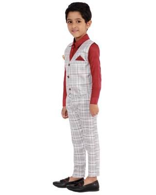 DKGF Boys 3-Piece Suit 3