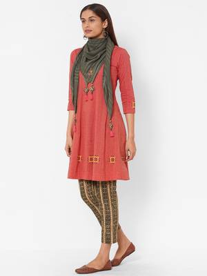 Peach woven cotton kurta-sets 2