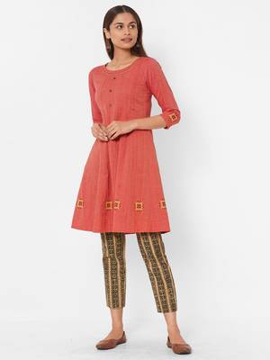 Peach woven cotton kurta-sets 5