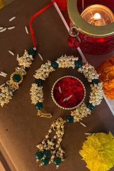 Designer Bhaiya Bhabhi Hanging Lumba Rakhi Combo Set for Rakshabhandan Special