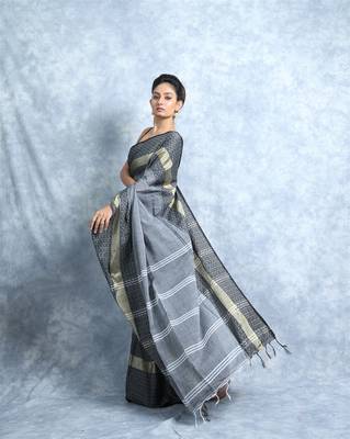 Grey Woven Blended Cotton Saree With Blouse 2