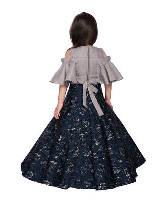 grey jaquard  Gown 3