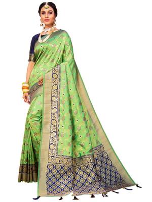 Light parrot green hand woven banarasi silk saree with blouse 1