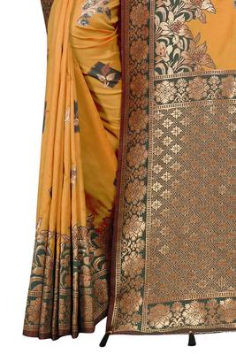 Yellow hand woven banarasi silk saree with blouse 3