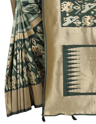 Green hand woven banarasi silk saree with blouse 3