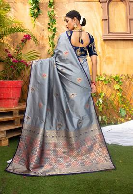 Grey printed silk saree with blouse 2
