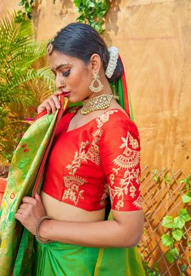 Dark green printed silk saree with blouse 4