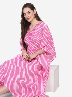 Shaily Pink Colour Cotton Lehriya & Anchor Work Kuftan 4