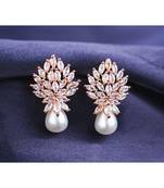 Rose gold leaf pearl Stud earrings