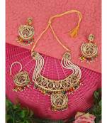 Ethnic Bridal Gold Plated Stone And Pearl Choker With Earring Maangtika