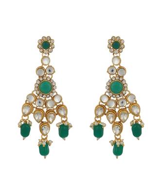 Ethnic Bridal Gold Plated Green Stone And Pearl Choker With Earring Maangtika 3