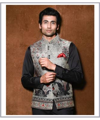 Printed Nehru Waistcoat with quiliting details 2