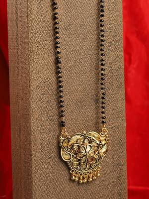 Gold Emerald antique gold Alloy   Mangalsutra 1