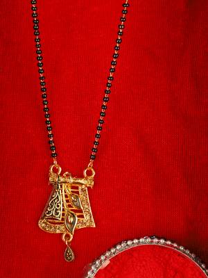 Gold Emerald antique gold Alloy   Mangalsutra 1