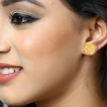 Elegant Twinkling Beautiful Gold Plated Jumbo Stud Earring for Women and Girls 3