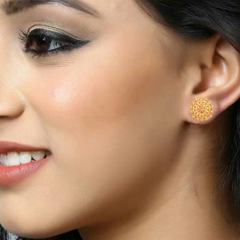 Traditional South Screw Back Alloy Gold and Micron Plated Round Earring 3
