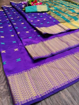 Purple woven jacquard saree with blouse 1
