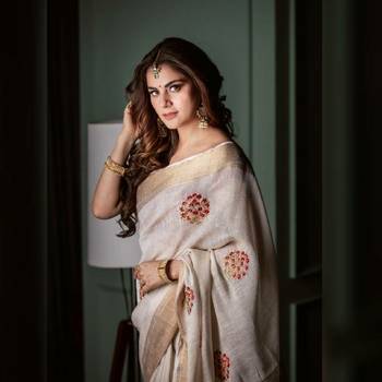 shraddha arya White embroidered cotton silk saree with blouse 6