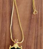 Green agate pendants