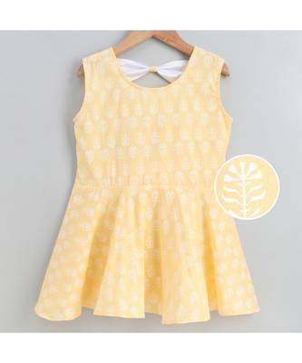 yellow cotton printed stitched   frock 3