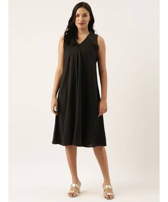Black Sleeveless Crush Silk Dress 1