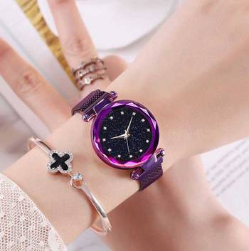 Stylish magnet belt watch for womens 1