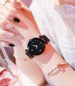 Stylish magnet belt watch for womens