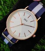 Sizzling design stylish watch for Girls