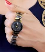 Sizzling Design Trendy Analog Watch For Women