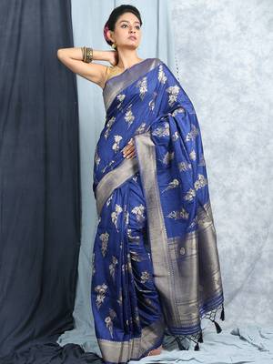 Deep Blue Zari Woven Saree With Blouse 1
