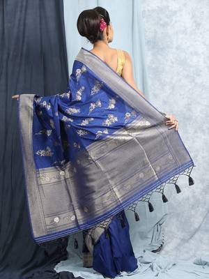 Deep Blue Zari Woven Saree With Blouse 4