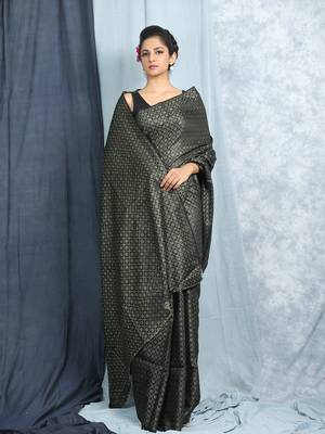 Black Woven saree with blouse 1