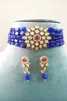 Blue Brass American Diamond High End Pendant Choker with Imitation Beads