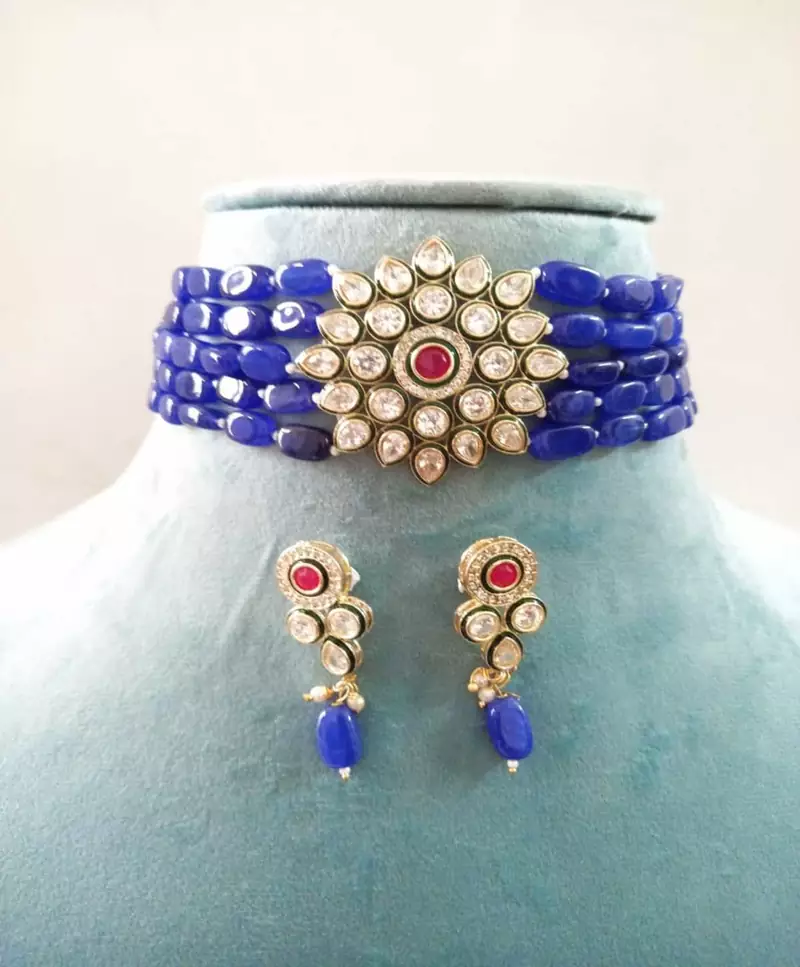 Blue Brass American Diamond High End Pendant Choker with Imitation Beads