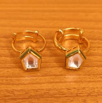White toe-rings 2