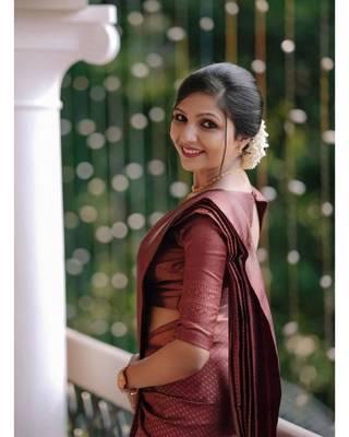 Presenting Enchanting Yet Breathable Organic Banarasi Sarees For Intimate And Big Fat Indian Weddings 3